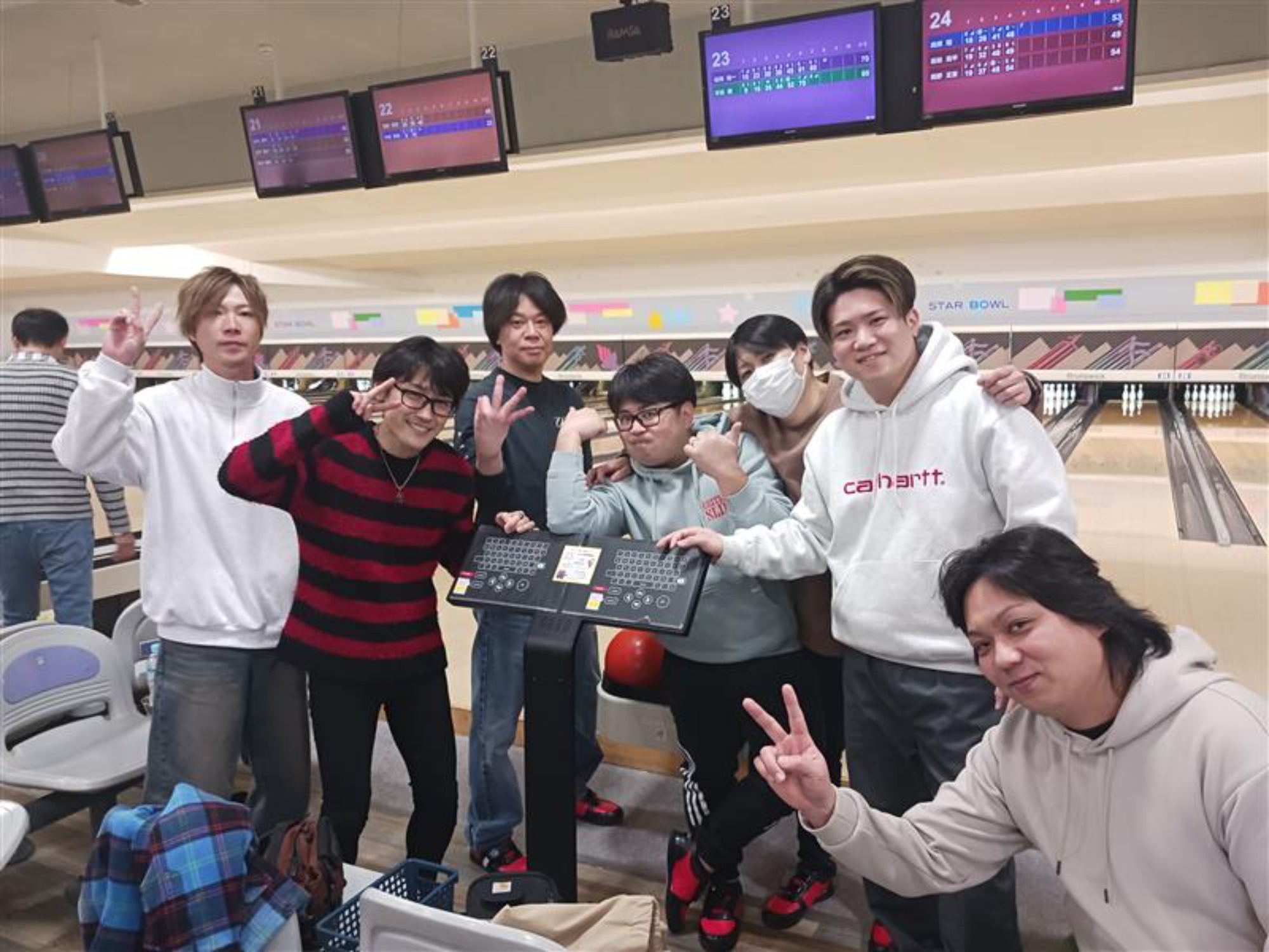 ボーリング大会を開催しました